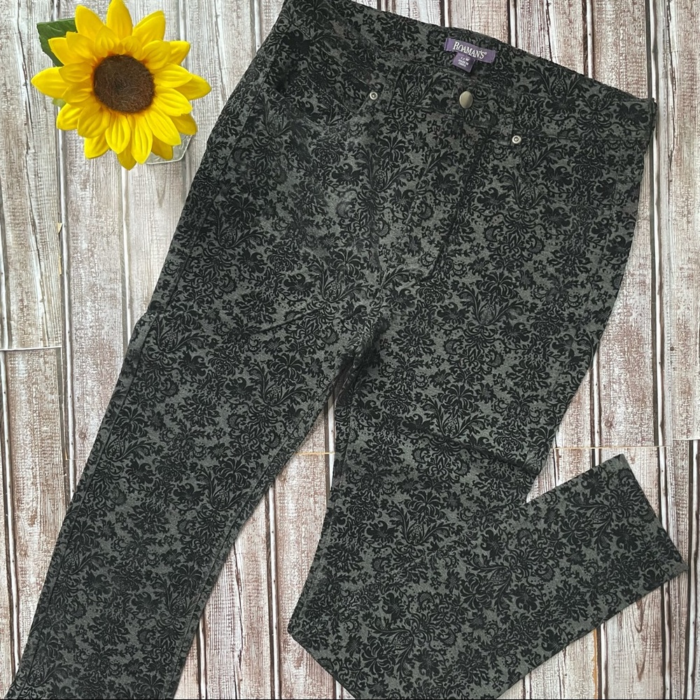 Roaman’s black damask print pants NWT sz 12W